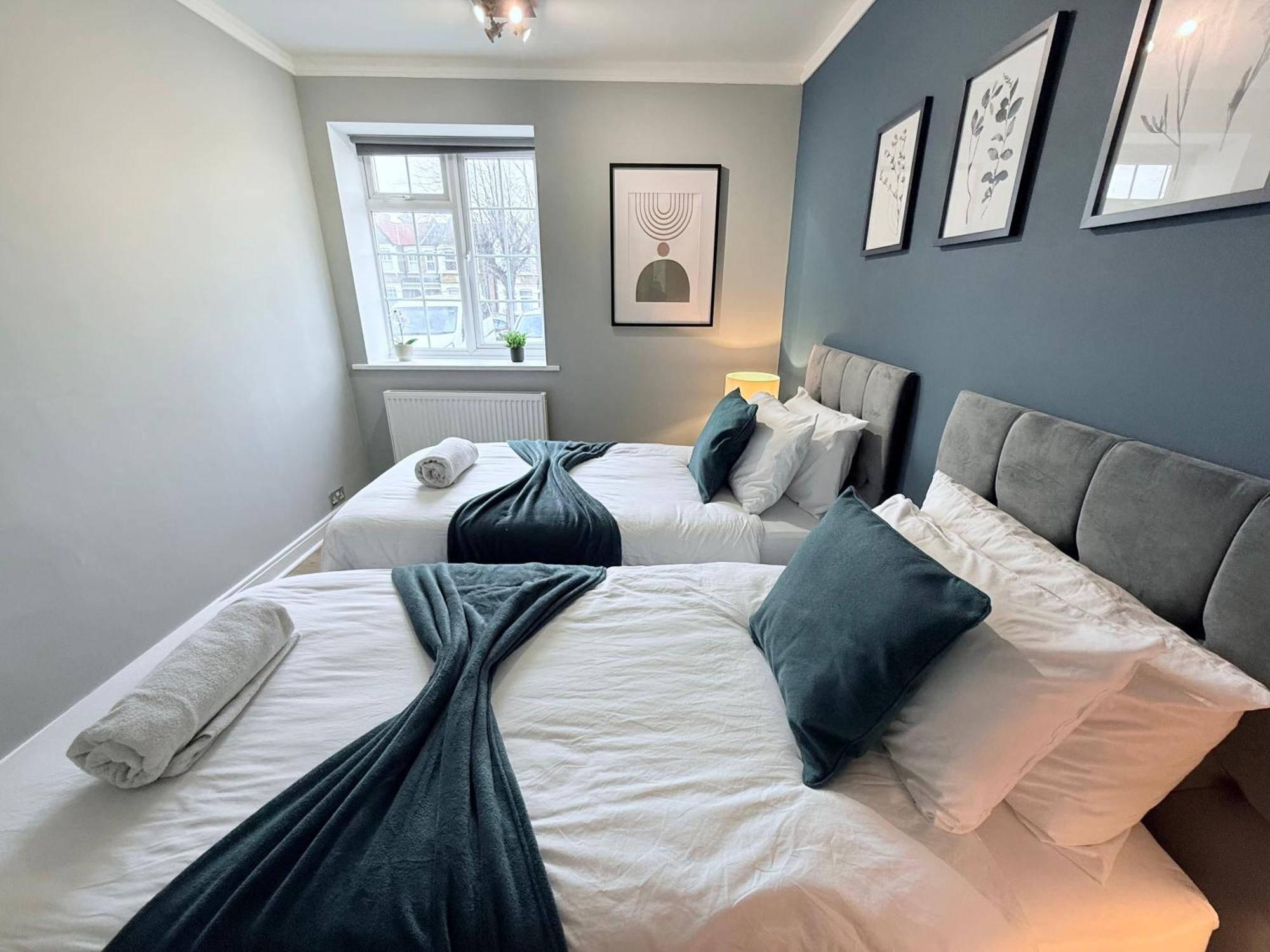 Staylondon - Sleeps 6 With Free Parking - Tourist, Concerts & Matches Экстерьер фото